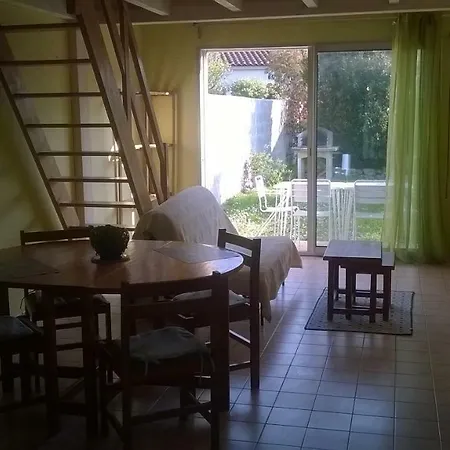 Panzió Les Platanes La Rochelle Sud - Angoulins-sur-Mer